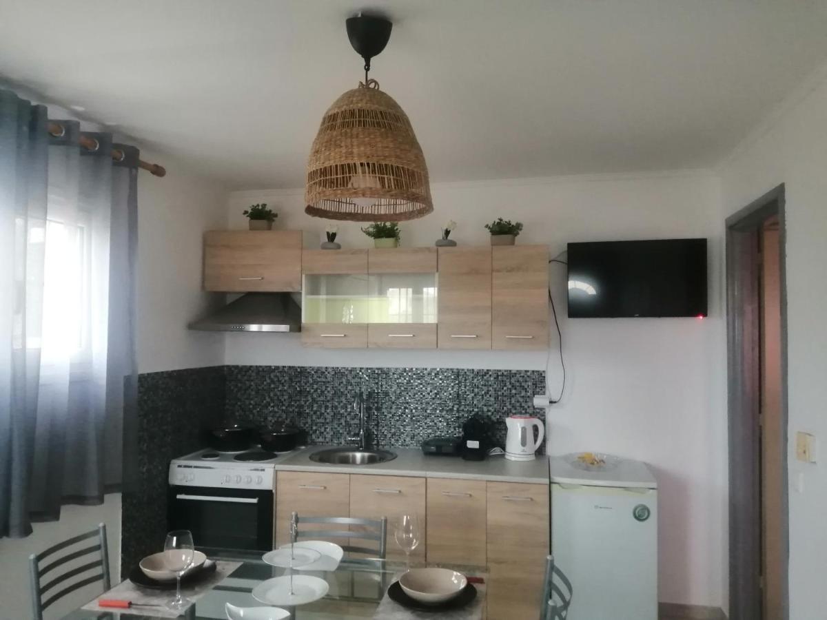 White House Apartment Monemvasia Bagian luar foto