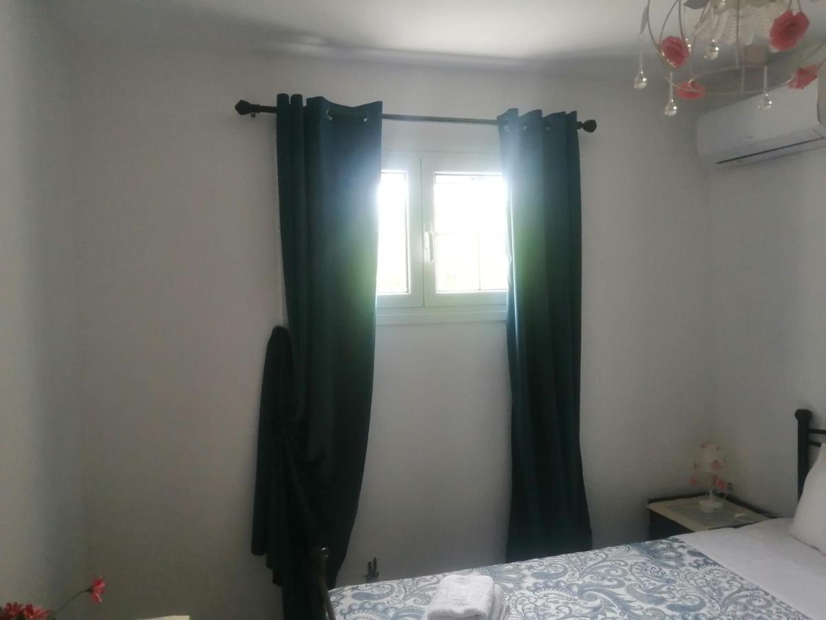 White House Apartment Monemvasia Bagian luar foto