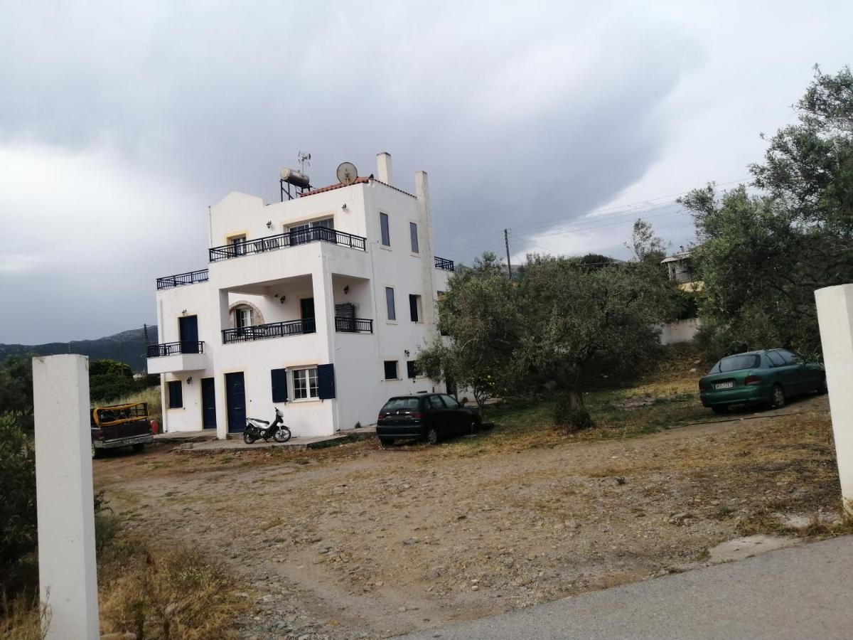 White House Apartment Monemvasia Bagian luar foto
