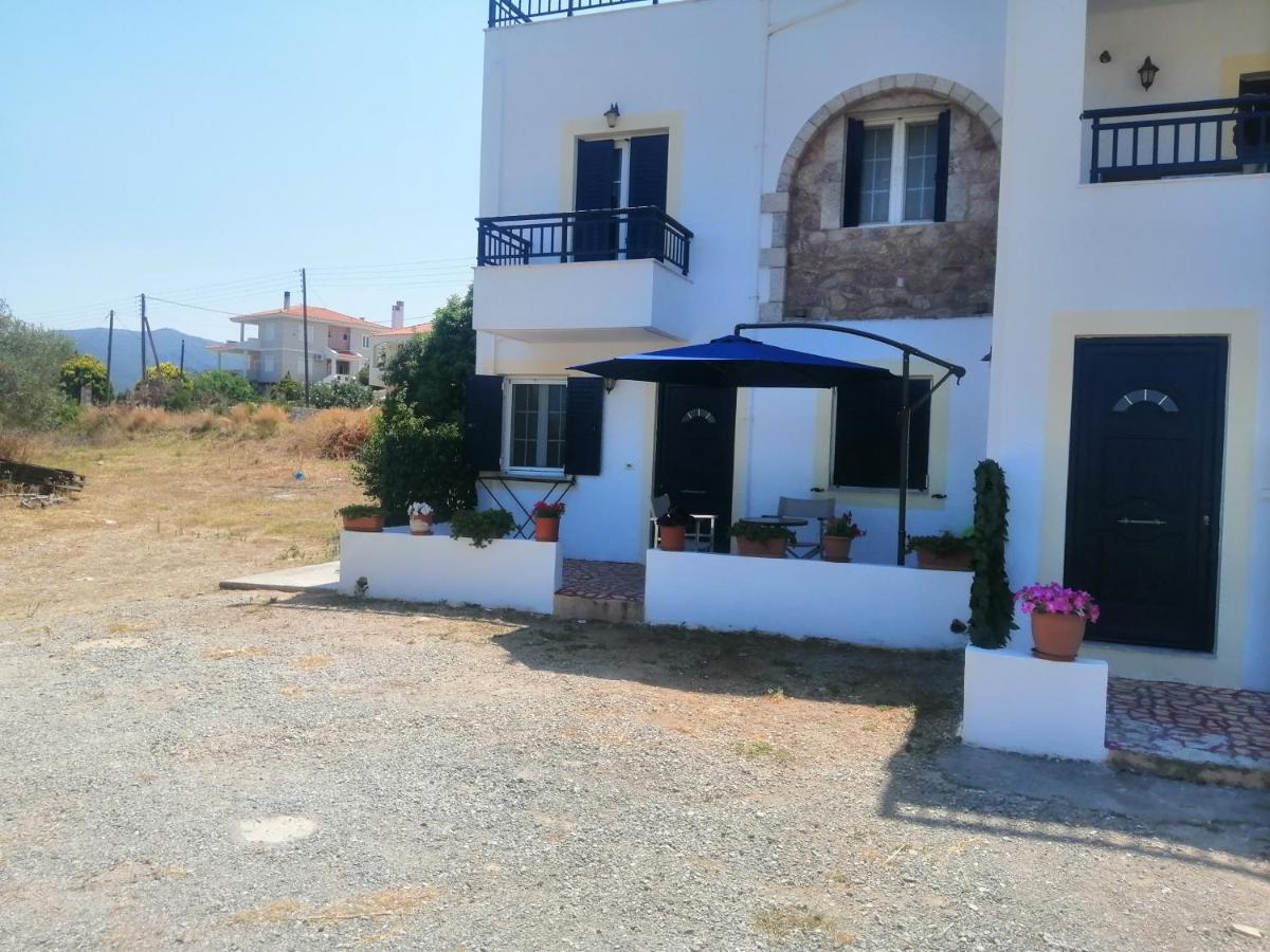 White House Apartment Monemvasia Bagian luar foto